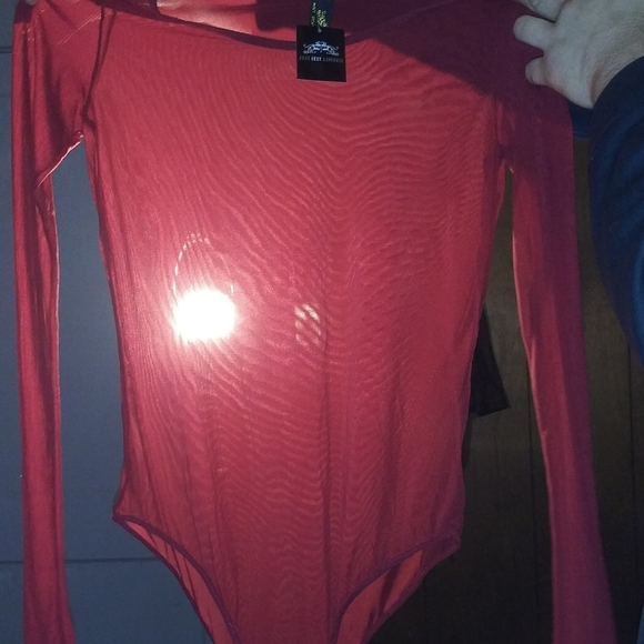 Lingirie - Picture 3 of 4